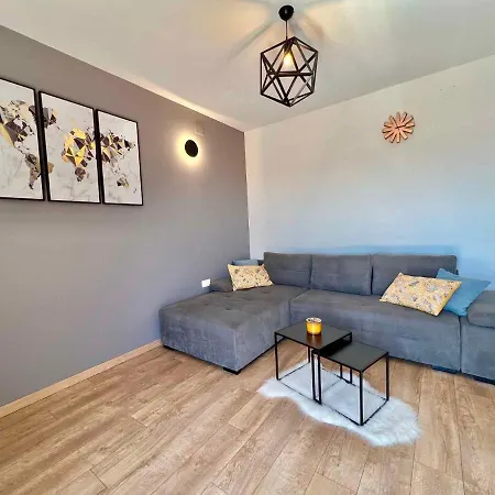 Apartment In 43364 Jadranovo